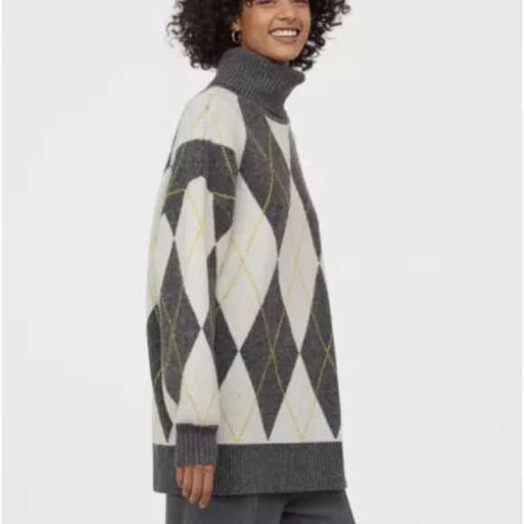 a r g y l e :: Pringle x H&M Argyle Longline Turtleneck Sweater/matching scarf - Picture 8 of 8